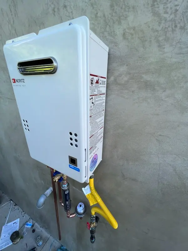 Tankless water heater installation for Richmond Heights homes